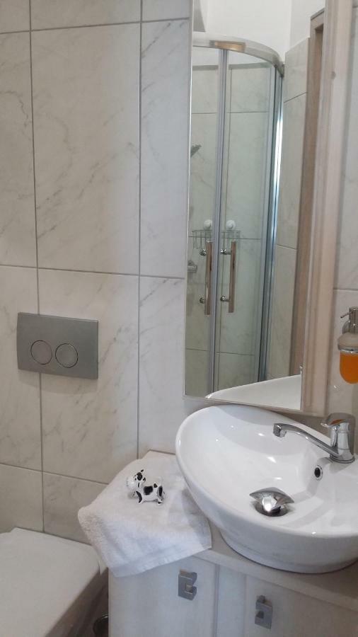 Studio Na Powislu Краков Экстерьер фото